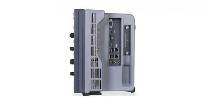 Cx1101A Single Channel, ± 40 V, 100 MHz, 40 Na – 1 a